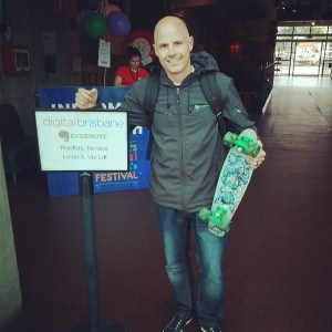 931241_10201259506316890_1332581330_n-300x300