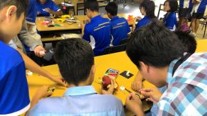 Din guiding the students